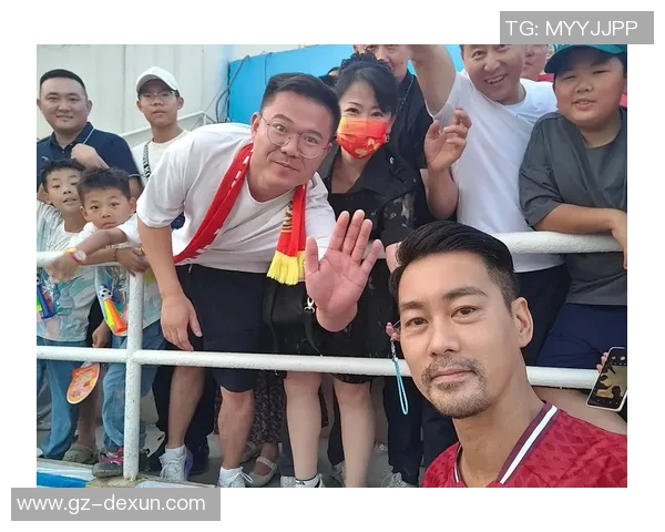 足球明星陈国坤的传奇人生与足球梦想的追逐之路